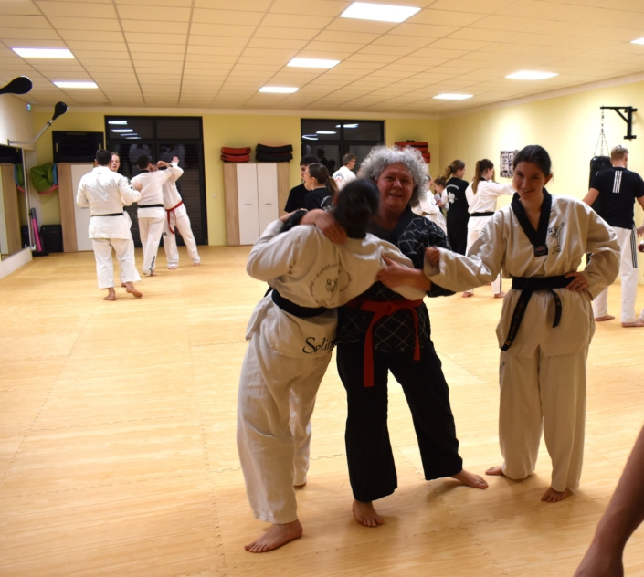 640395944_1423534689568777_6338760077236140247_n